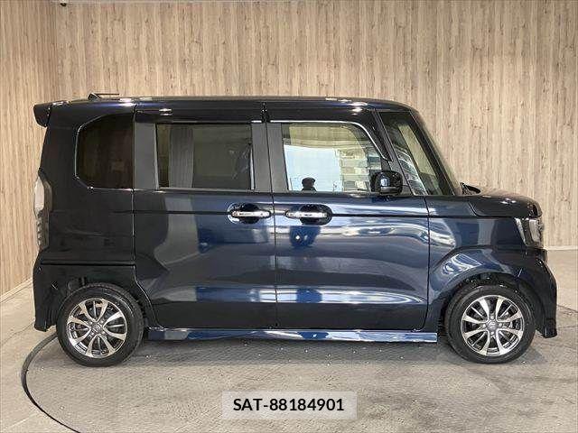 Honda N BOX CUSTOM 2023-12 8074869-11