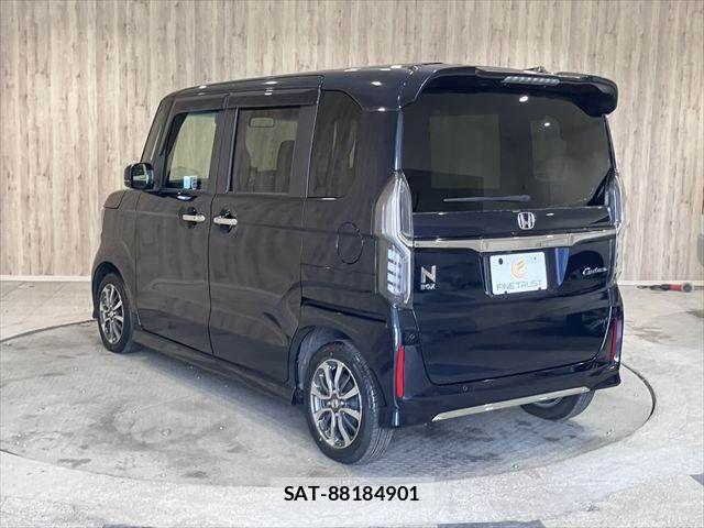 Honda N BOX CUSTOM 2023-12 8074869-14