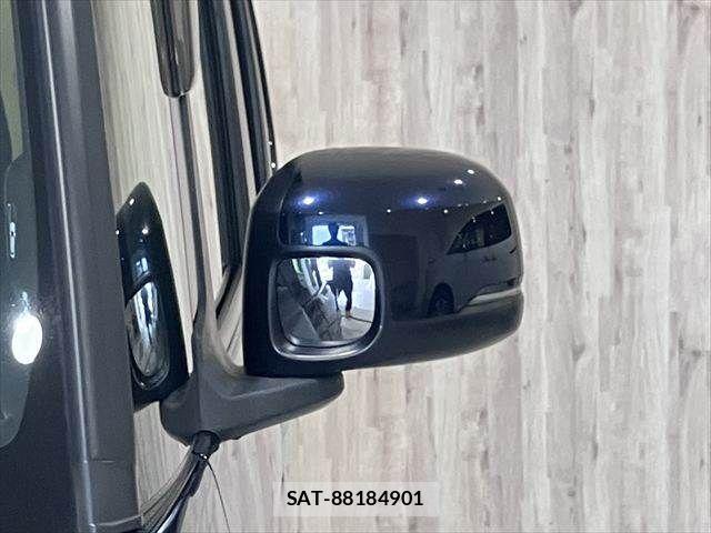 Honda N BOX CUSTOM 2023-12 8074869-16