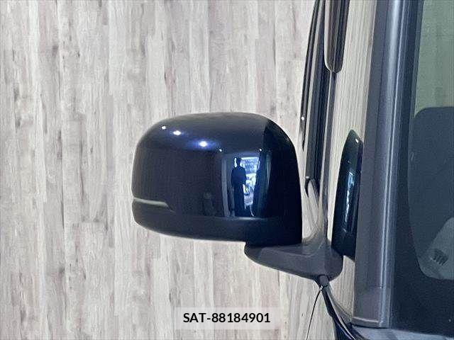 Honda N BOX CUSTOM 2023-12 8074869-17
