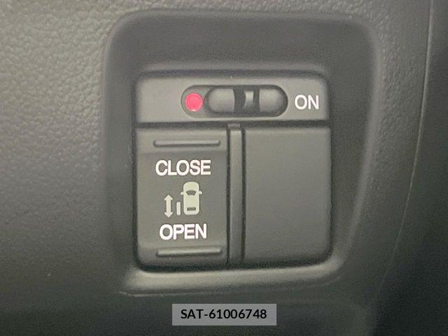 Honda N BOX CUSTOM 2017-08 8100778-4