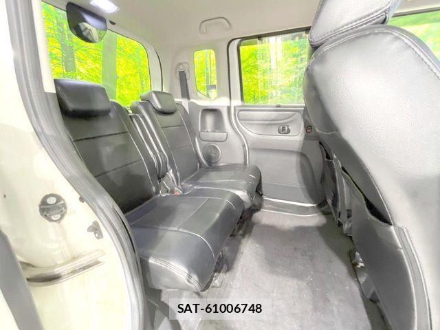 Honda N BOX CUSTOM 2017-08 8100778-8