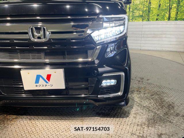 Honda N BOX CUSTOM 2022-01 8100749-11
