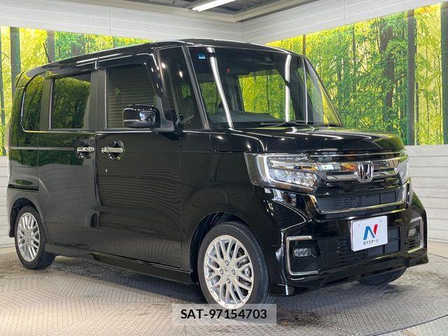 Honda N BOX CUSTOM 2022-01 8100749-15