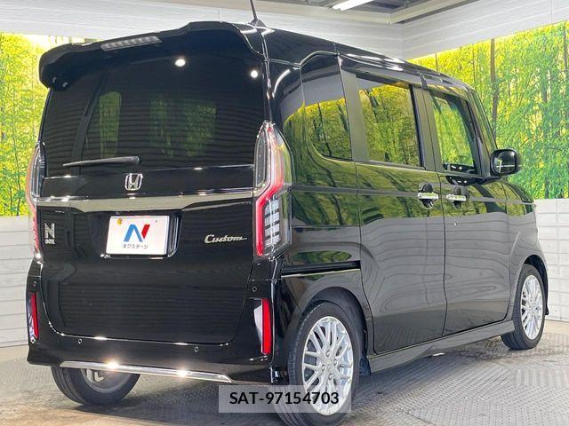 Honda N BOX CUSTOM 2022-01 8100749-16