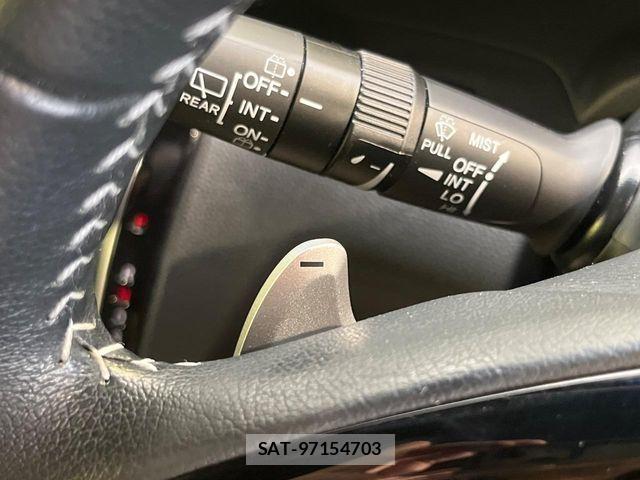 Honda N BOX CUSTOM 2022-01 8100749-5