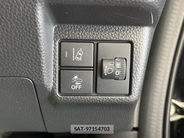 Honda N BOX CUSTOM 2022-01 8100749-6