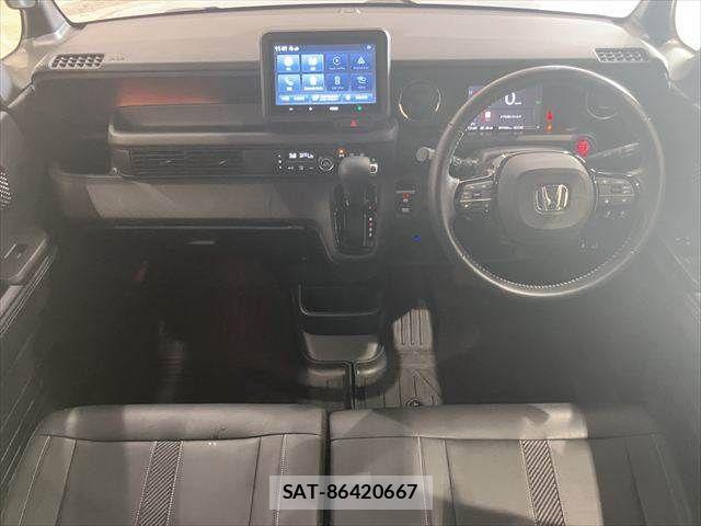 Honda N BOX CUSTOM 2024-01 8100736-2