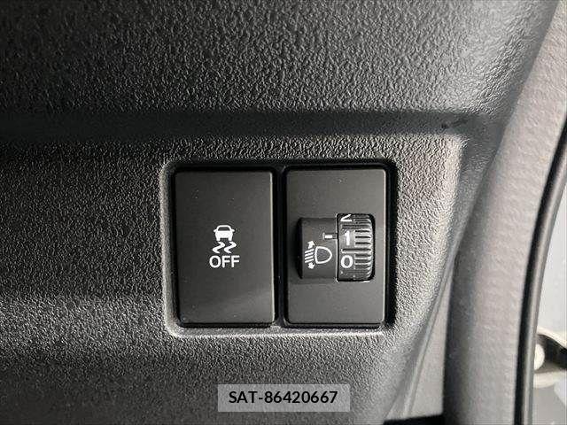 Honda N BOX CUSTOM 2024-01 8100736-6