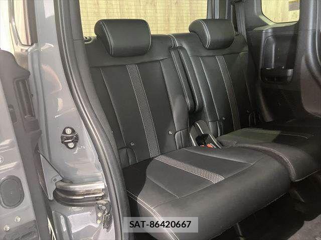 Honda N BOX CUSTOM 2024-01 8100736-8
