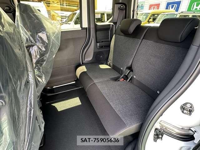 Honda N BOX CUSTOM 2026-05 8100737-3