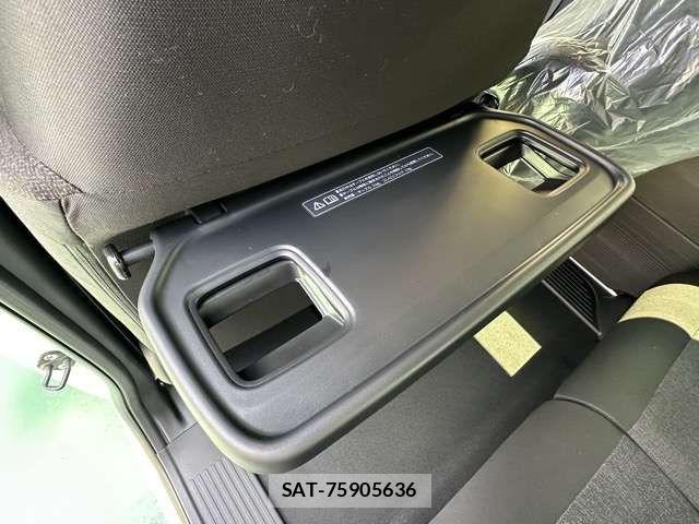 Honda N BOX CUSTOM 2026-05 8100737-4