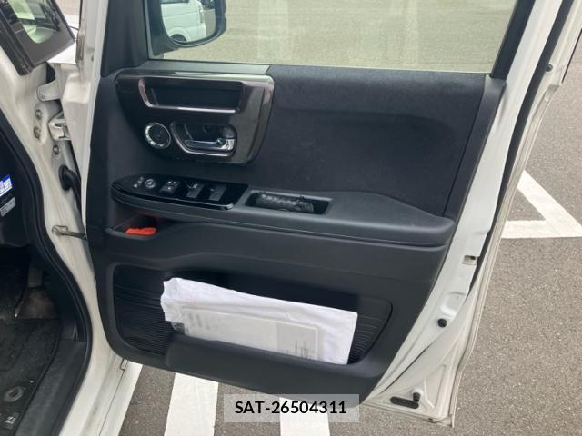 Honda N BOX CUSTOM 2018-09 8100791-11