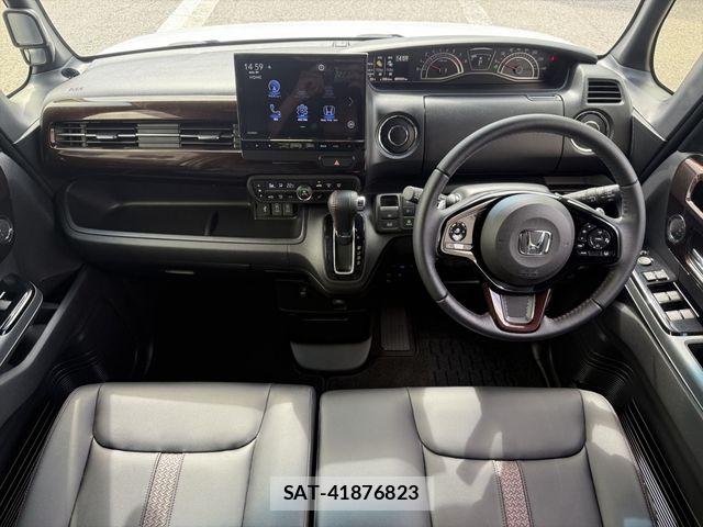 Honda N BOX CUSTOM 2023-11 8100771-12