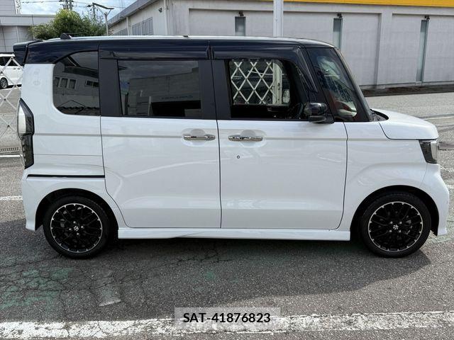 Honda N BOX CUSTOM 2023-11 8100771-3