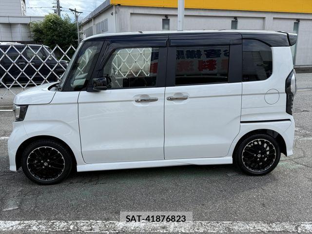 Honda N BOX CUSTOM 2023-11 8100771-7