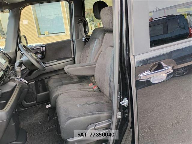 Honda N BOX CUSTOM 2023-01 8100785-11