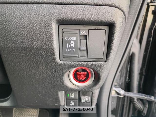 Honda N BOX CUSTOM 2023-01 8100785-27