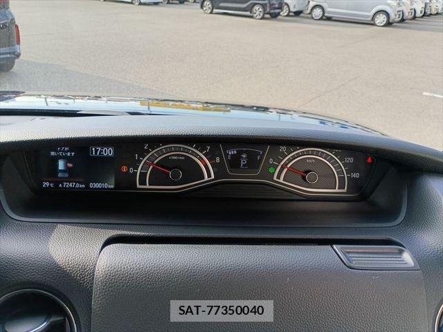 Honda N BOX CUSTOM 2023-01 8100785-28