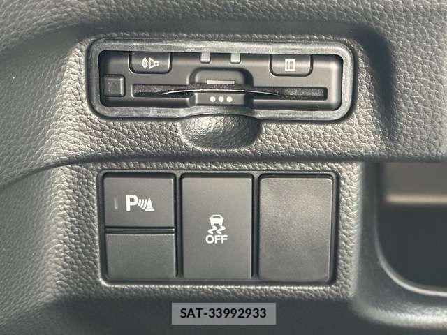 Honda N BOX CUSTOM 2023-07 8100746-17