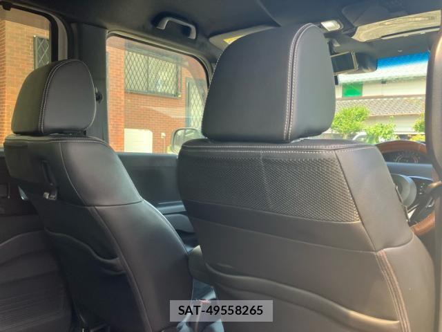 Honda N BOX CUSTOM 2018-04 8100795-11