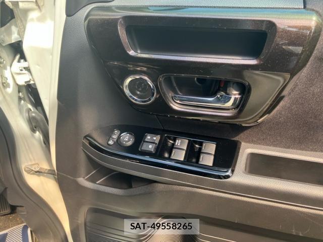 Honda N BOX CUSTOM 2018-04 8100795-17