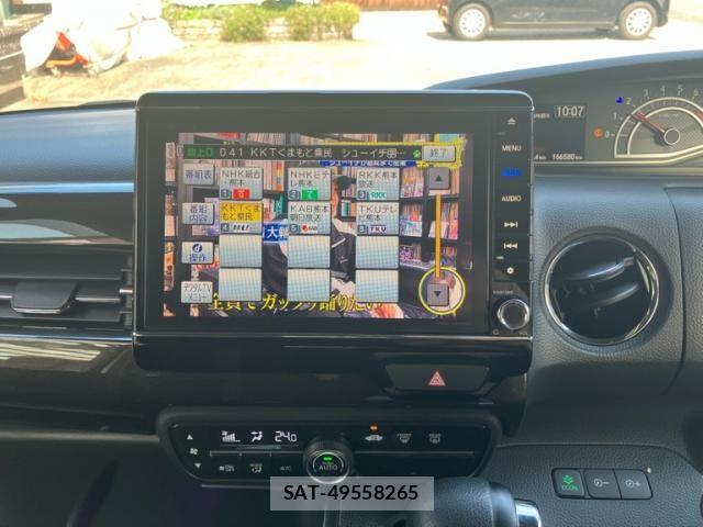 Honda N BOX CUSTOM 2018-04 8100795-23