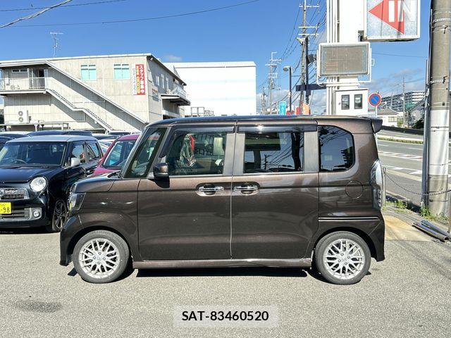 Honda N BOX CUSTOM 2021-10 8100762-3