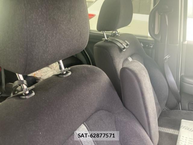 Honda N BOX CUSTOM 2023-01 8100758-13