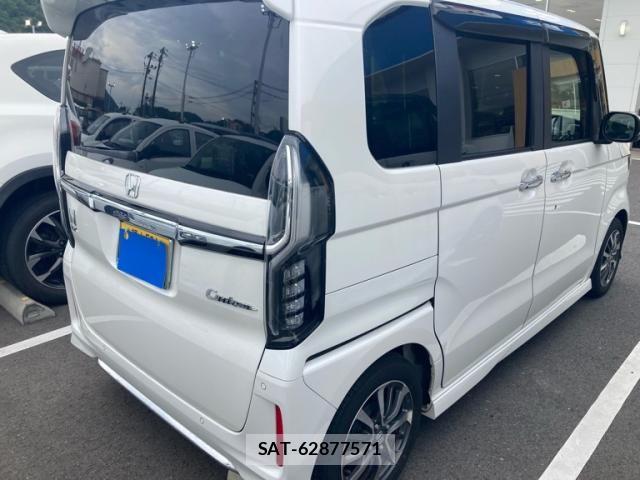 Honda N BOX CUSTOM 2023-01 8100758-2