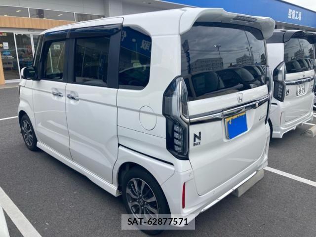 Honda N BOX CUSTOM 2023-01 8100758-3