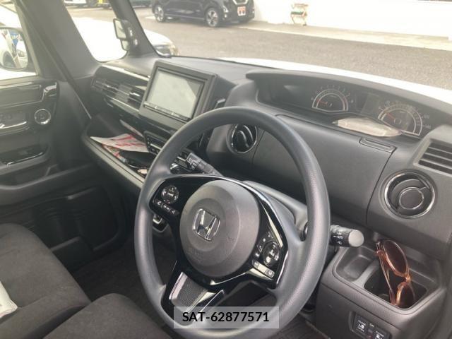 Honda N BOX CUSTOM 2023-01 8100758-8