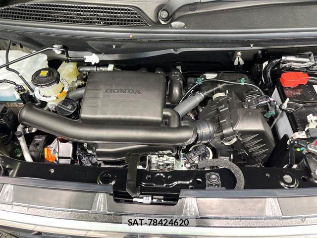 Honda N BOX CUSTOM 2026-07 8100739-17