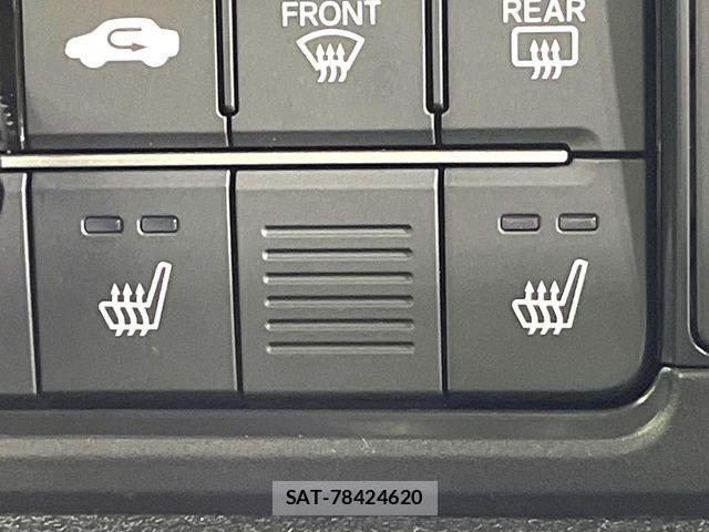 Honda N BOX CUSTOM 2026-07 8100739-4