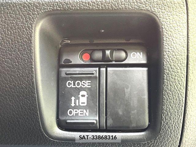 Honda N BOX CUSTOM 2016-06 8100793-2