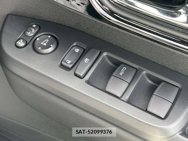 Honda N BOX CUSTOM 2026-05 8100723-13