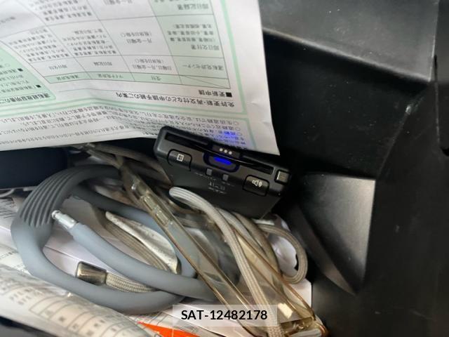 Honda N BOX CUSTOM 2012-10 8100799-22