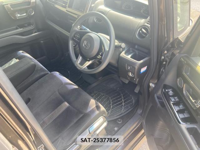 Honda N BOX CUSTOM 2018-02 8100797-11