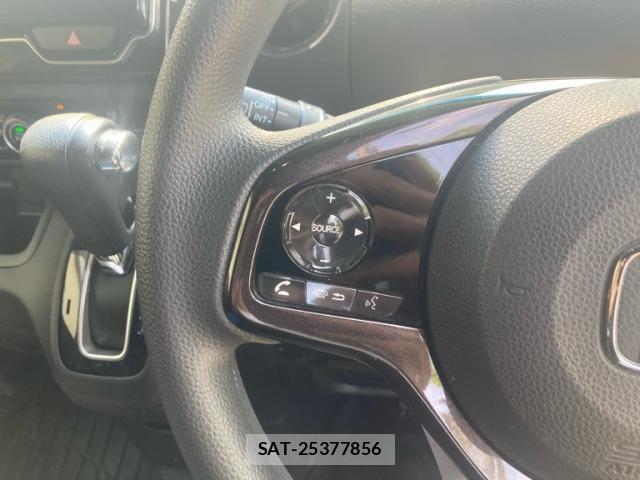 Honda N BOX CUSTOM 2018-02 8100797-15