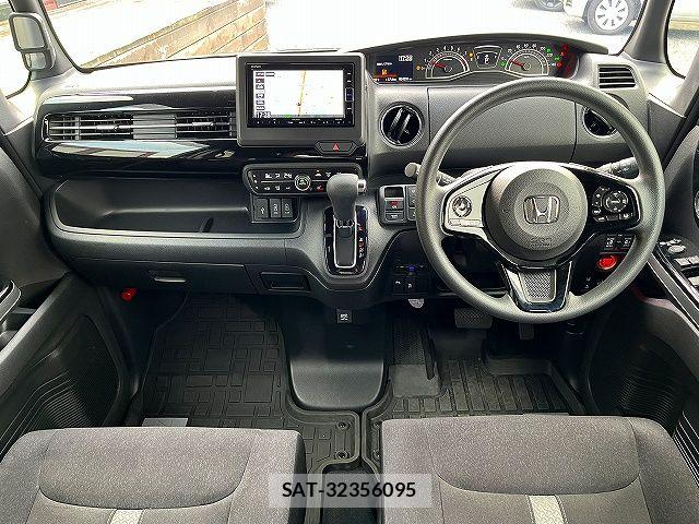 Honda N BOX CUSTOM 2023-05 8100747-1