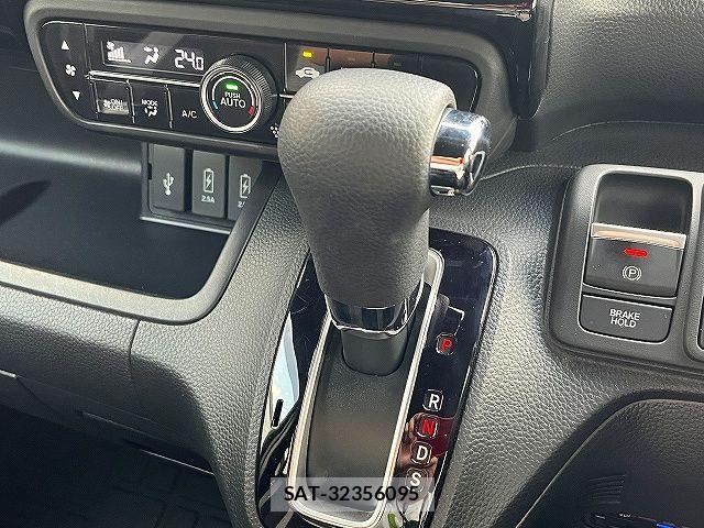 Honda N BOX CUSTOM 2023-05 8100747-19