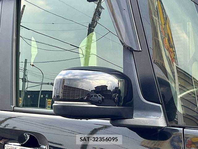 Honda N BOX CUSTOM 2023-05 8100747-24