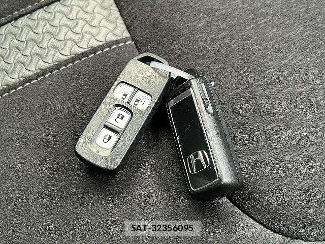 Honda N BOX CUSTOM 2023-05 8100747-25