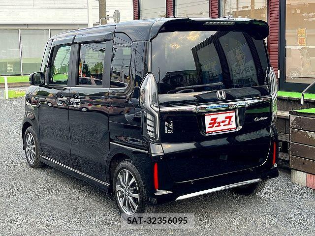 Honda N BOX CUSTOM 2023-05 8100747-8