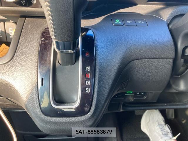 Honda N BOX CUSTOM 2020-07 8100805-22