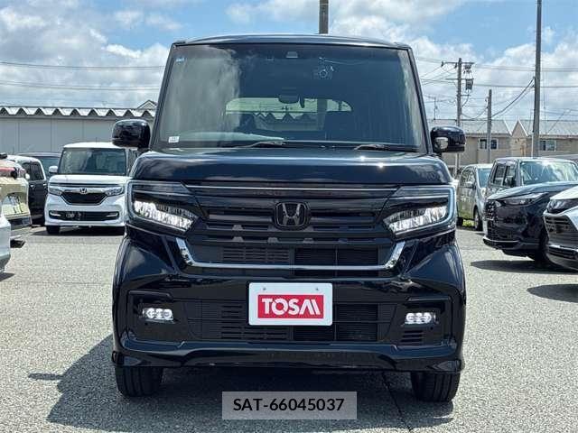 Honda N BOX CUSTOM 2022-04 8100757-17