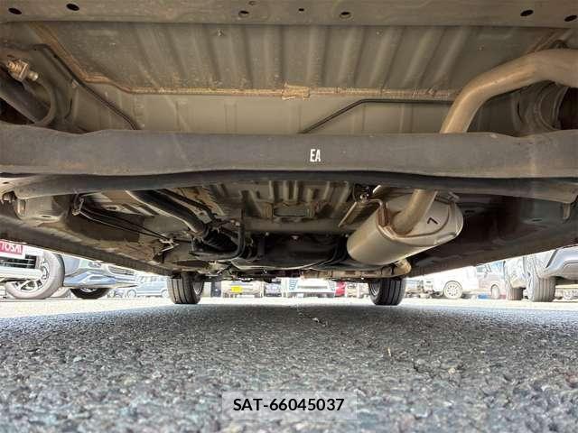 Honda N BOX CUSTOM 2022-04 8100757-22