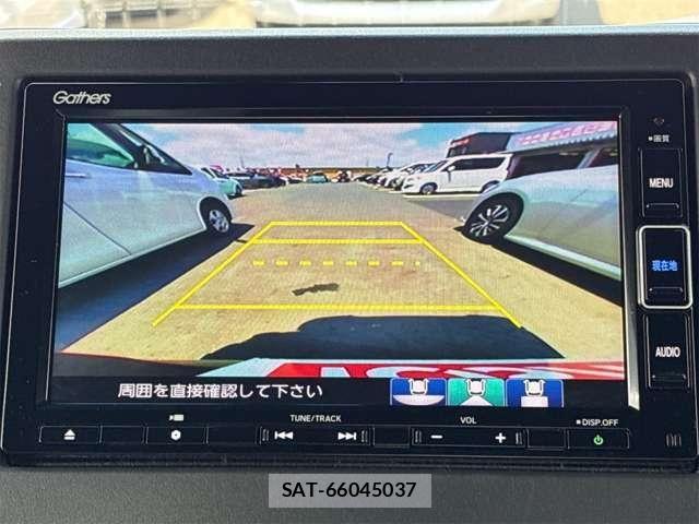 Honda N BOX CUSTOM 2022-04 8100757-8