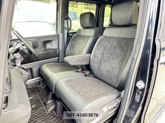 Honda N BOX CUSTOM 2024-01 8100760-12