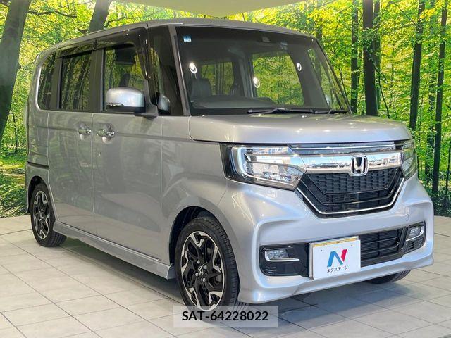 Honda N BOX CUSTOM 2018-01 8100764-15